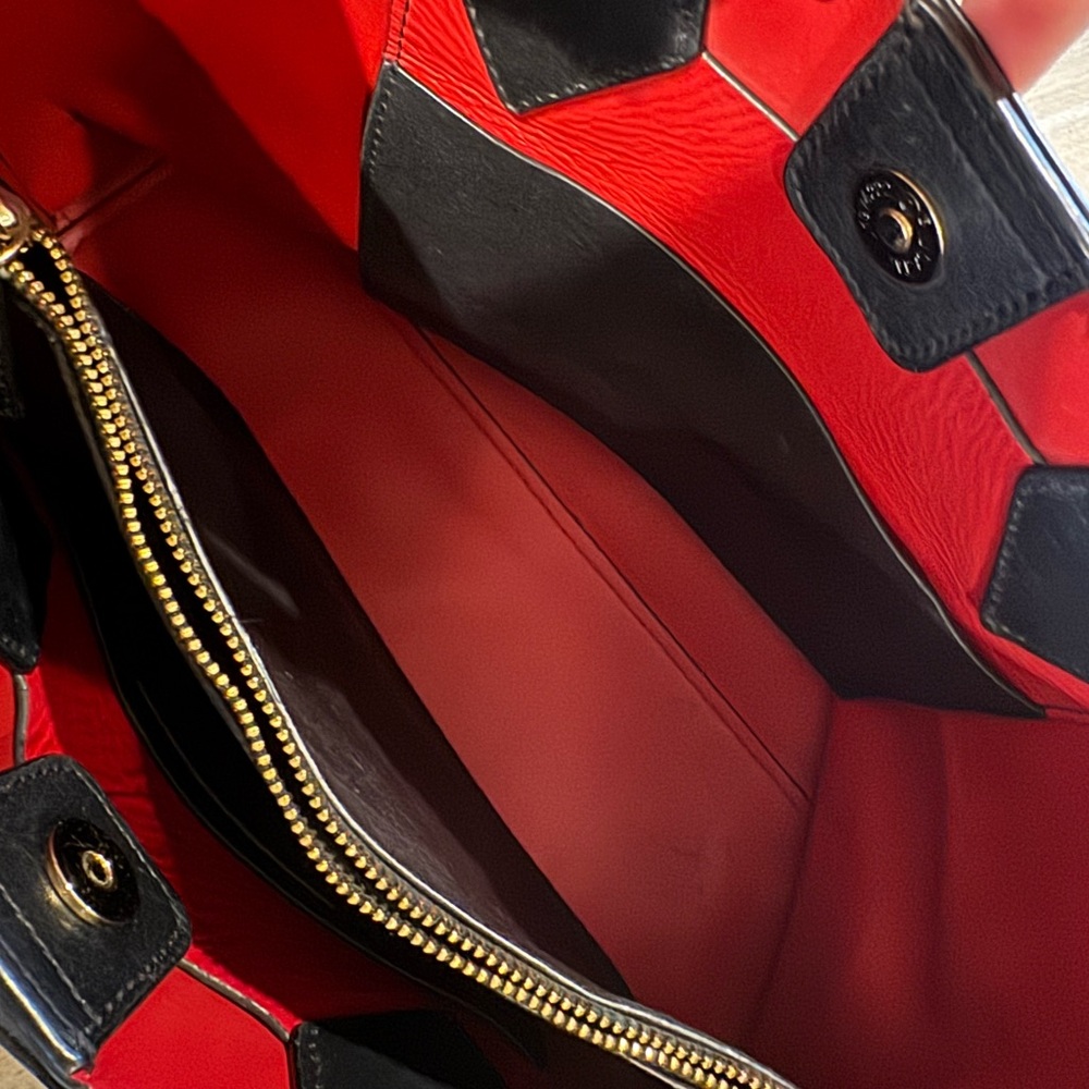 DIANE VON FURSTENBERG Leather Tote – Black with Red interior/gold tone hardware - Picture 13 of 15